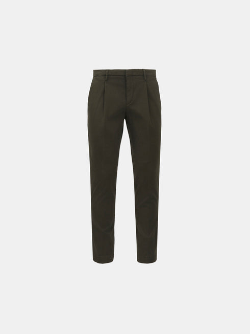 PANTALONE TASCA AMERICA CON PINCES CORTO