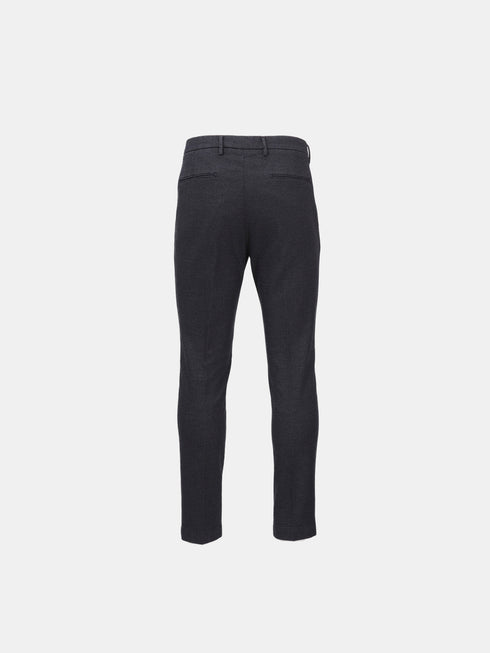PANTALONE TASCA AMERICA CON PINCES CORTO