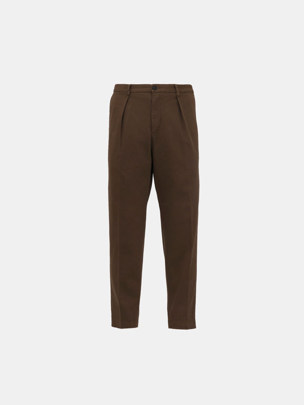 PANTALONE CON PINCES COMFORT FIT